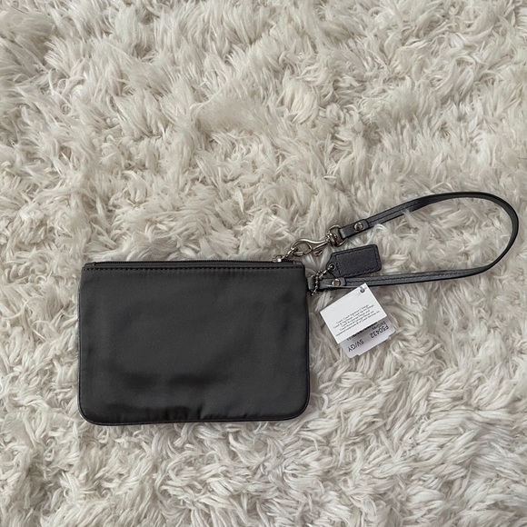 Coach Bag | Small Sequin Wristlet - Picture 2 of 8